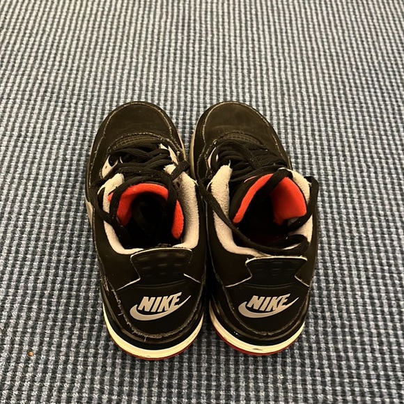 Jordan 4 bred - Picture 2 of 4